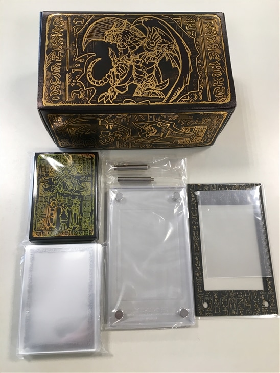Prismatic God Box ラーセット 黄ストレージボックス プロテクター ディスプレイケース